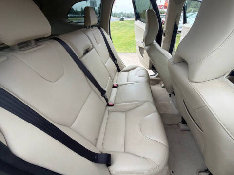 2016 Volvo XC60 T5 Drive-E Premier