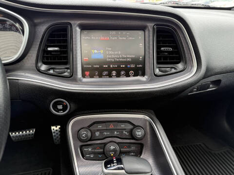 2016 Dodge Challenger R/T Scat Pack