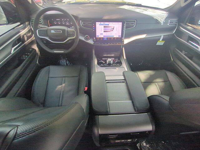 2026 Jeep Grand Wagoneer Upland