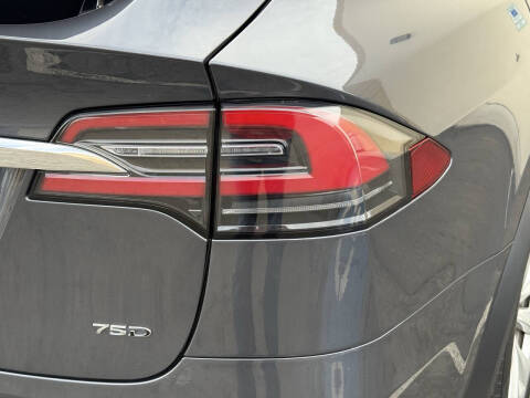 2017 Tesla Model X 75D