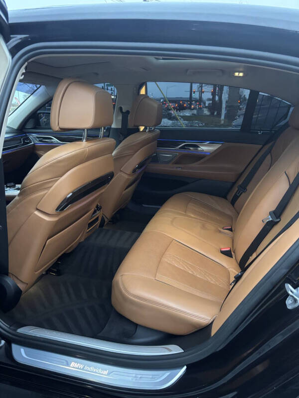 2016 BMW 7 Series 750i xDrive