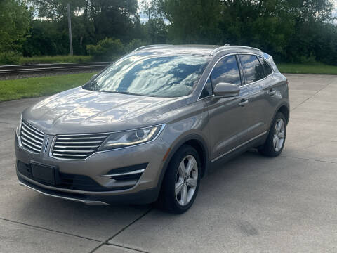 2016 Lincoln MKC for sale at Mr. Auto in Hamilton OH