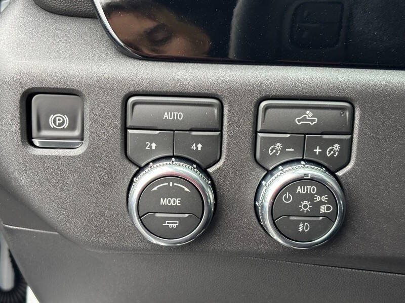 2026 GMC Sierra 1500 Elevation Standard