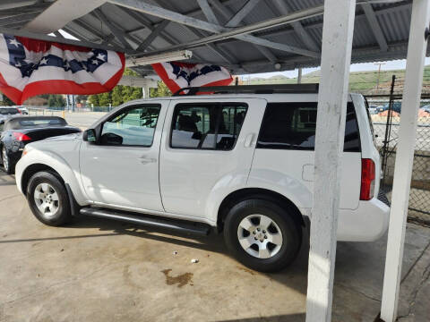 2012 Nissan Pathfinder SV