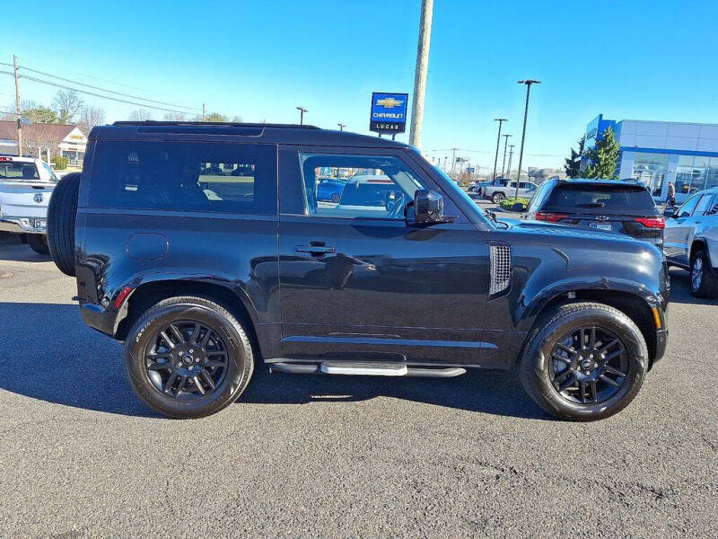 2022 Land Rover Defender 90 X-Dynamic S