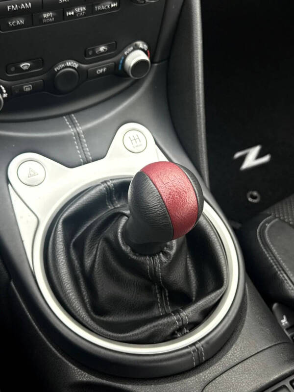2014 Nissan 370Z Touring