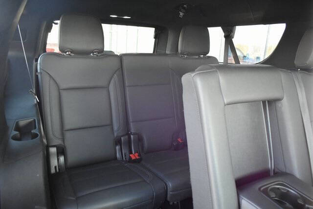 2022 Chevrolet Suburban LT