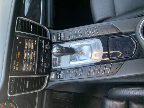 2014 Porsche Panamera 4S Executive