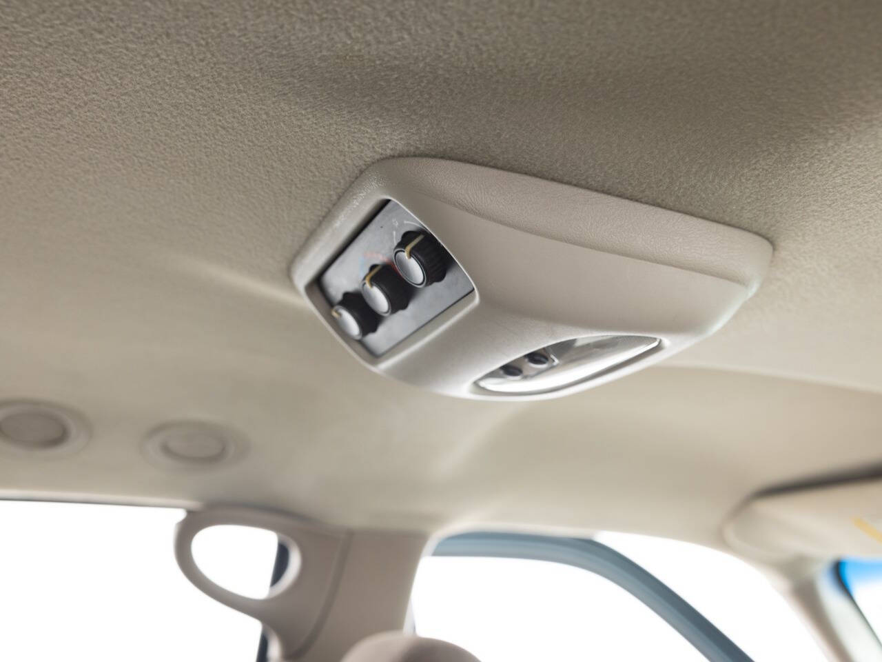 Used Car 2003 Chevrolet Tahoe  Ls 4wd 4dr Suv For Sale Under $10,000 In Coal City, Illinois