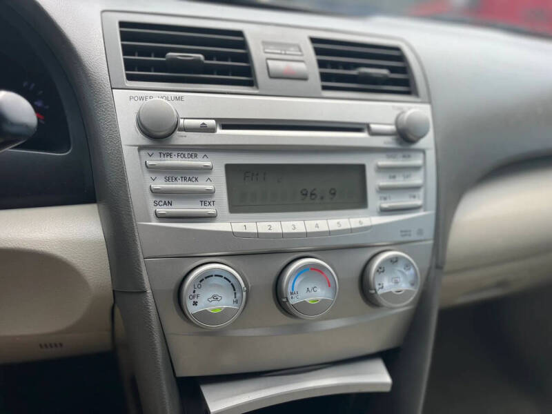 2004 Cadillac DeVille