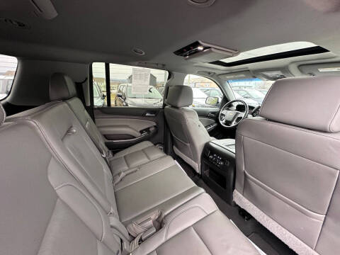 2019 Chevrolet Suburban LT