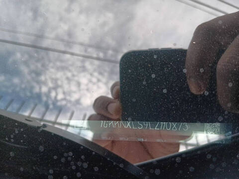 2020 GMC Acadia Denali