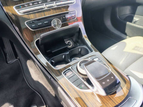 2016 Mercedes-Benz C-Class