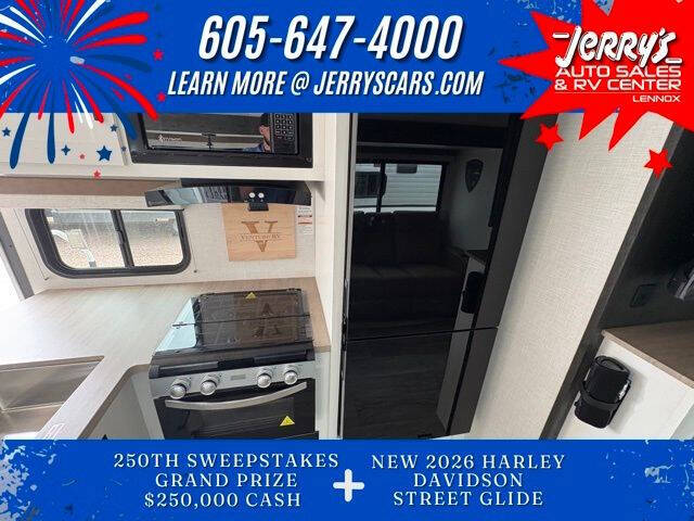 2026 Venture RV Sienna
