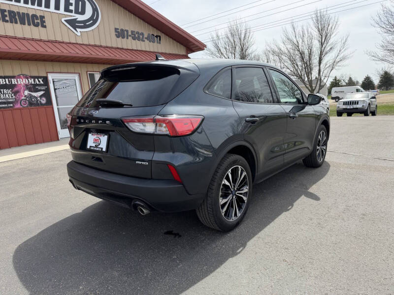 2022 Ford Escape SE