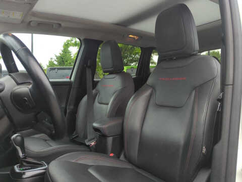 2023 Jeep Renegade Trailhawk