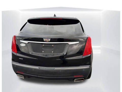 2018 Cadillac XT5 Premium Luxury