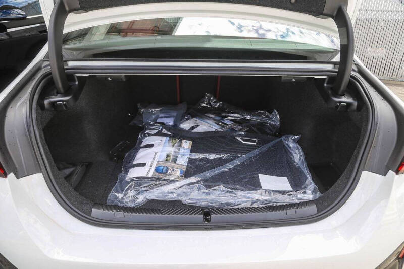 2026 BMW i5 eDrive40