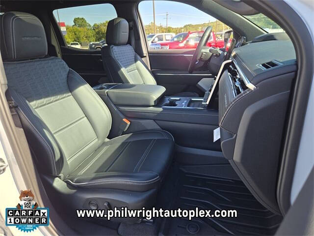 2025 GMC Sierra EV Denali