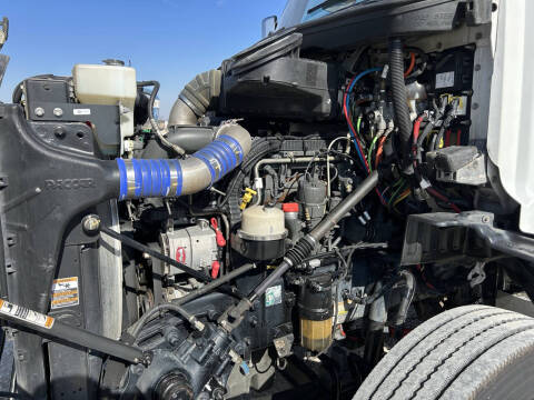 2019 Peterbilt 567 Road Tractor