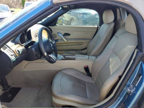 2003 BMW Z4 2.5i