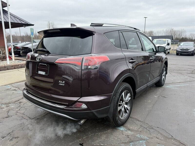 2017 Toyota RAV4 XLE