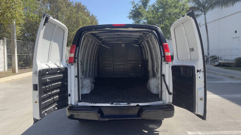 2016 Chevrolet Express 3500