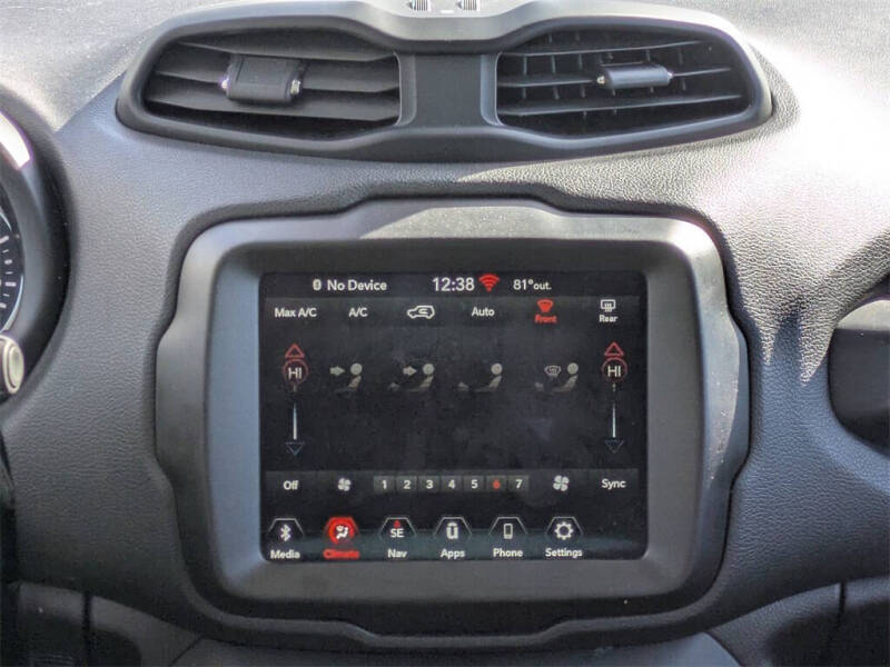 2023 Jeep Renegade Trailhawk