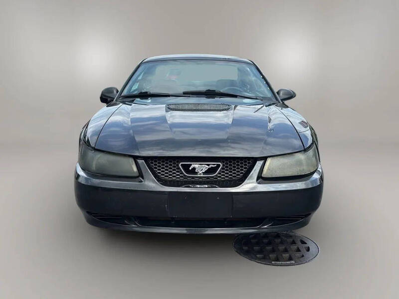 2001 Ford Mustang