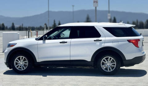2020 Ford Explorer