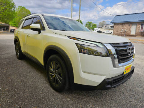 2023 Nissan Pathfinder SV