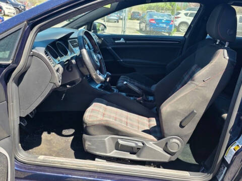 2016 Volkswagen Golf GTI