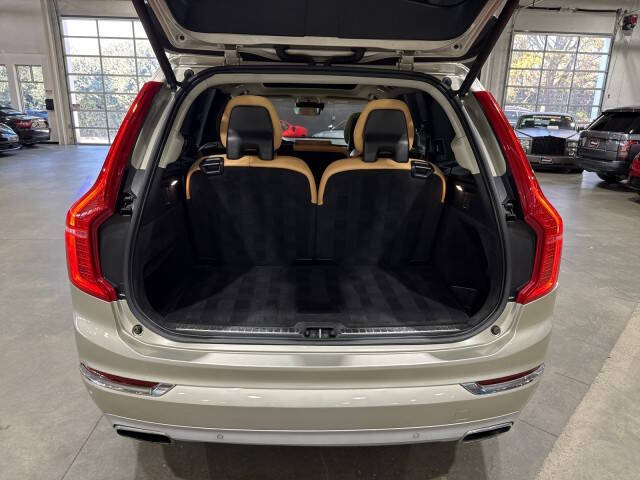 2016 Volvo XC90 T6 Inscription