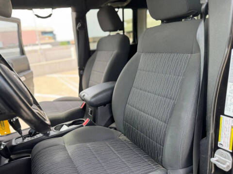 2011 Jeep Wrangler Unlimited Sahara