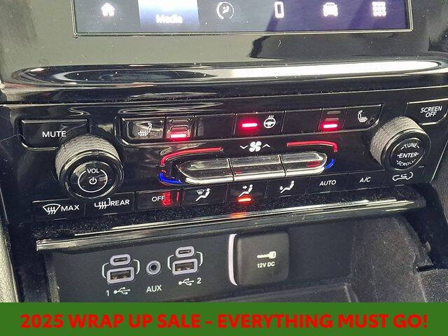 2022 Jeep Grand Cherokee L Laredo