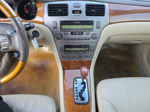 2005 Lexus ES 330