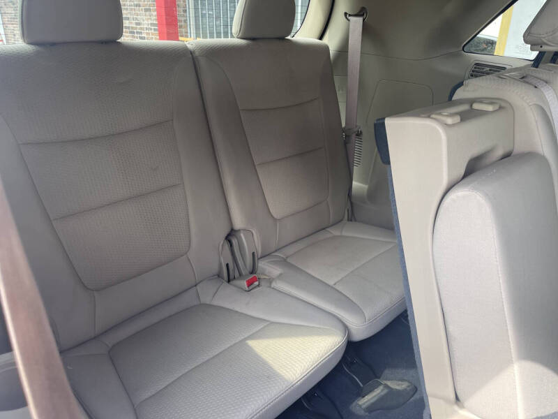 2011 Kia Sorento LX