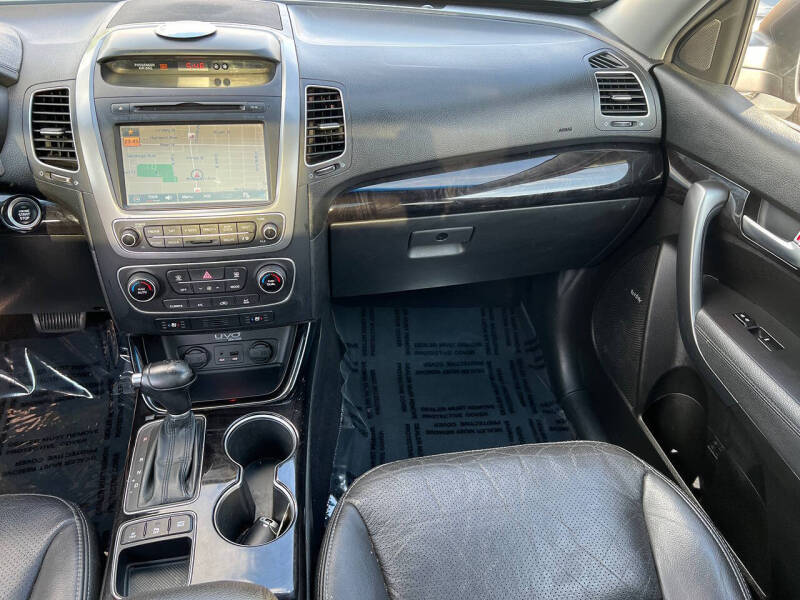 2014 Kia Sorento SX Limited