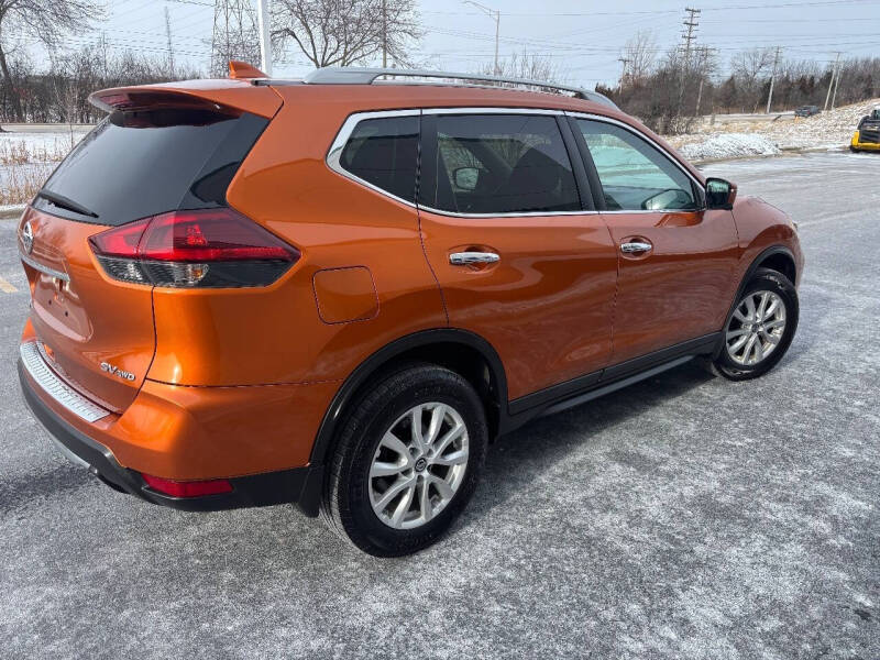 2018 Nissan Rogue SV