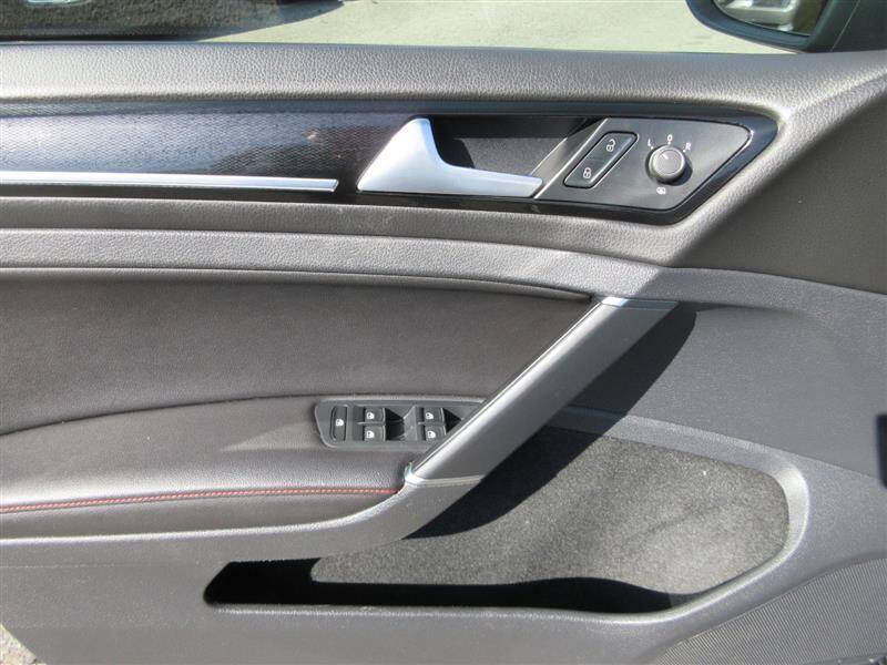 2017 Volkswagen Golf GTI Autobahn