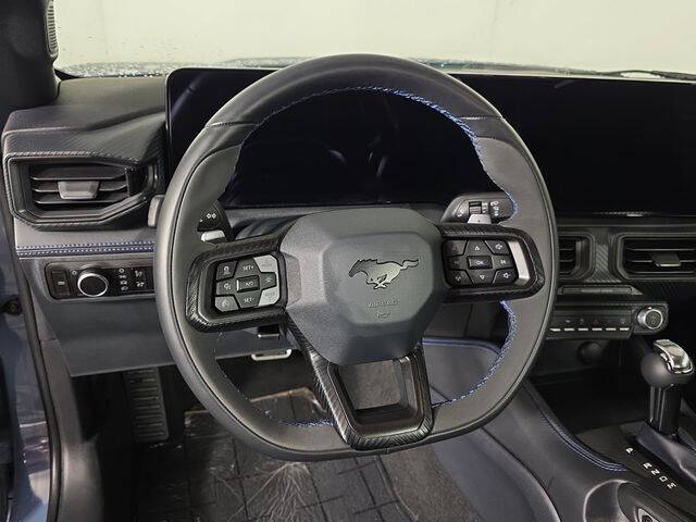 2025 Ford Mustang Dark Horse