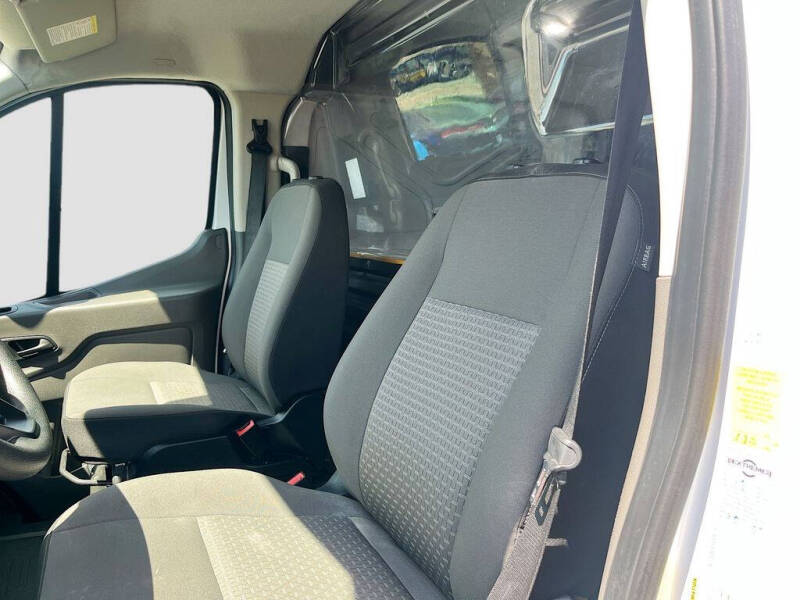 2023 Ford Transit
