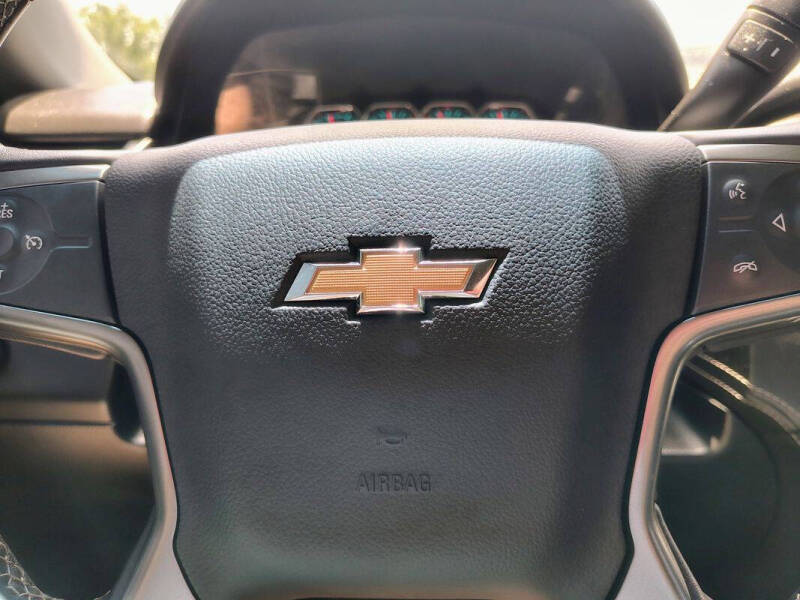 2018 Chevrolet Suburban LS