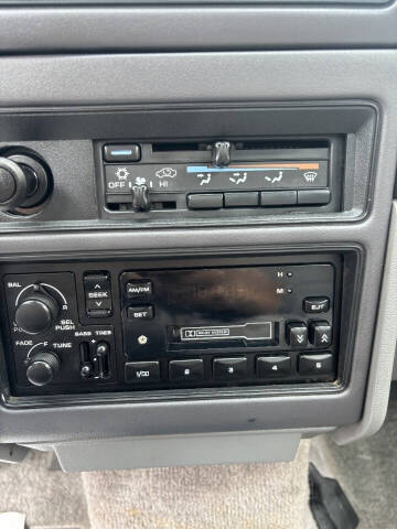 1995 Plymouth Acclaim