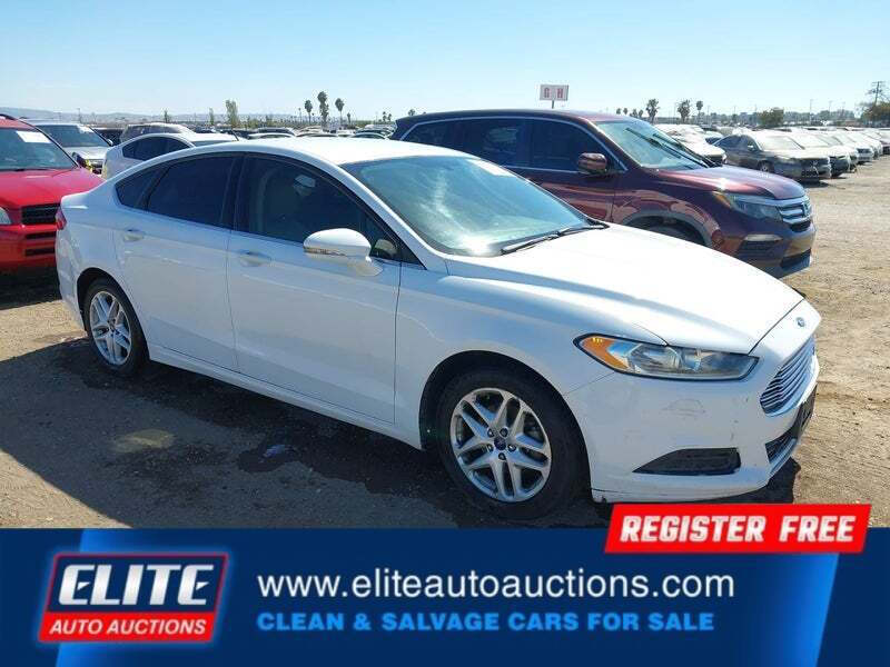 2014 Ford Fusion SE
