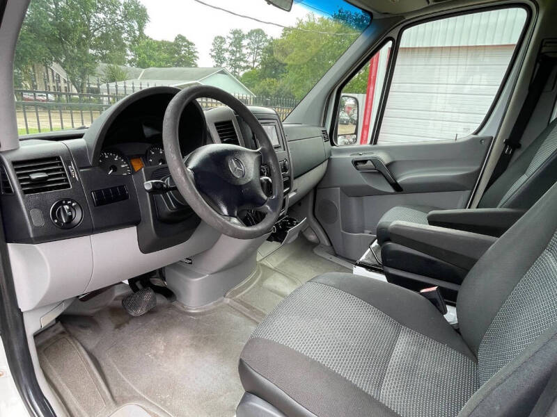 2012 Mercedes-Benz Sprinter 2500