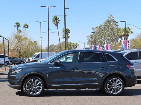 2022 Lincoln Nautilus Reserve