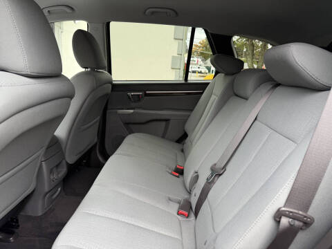 2012 Hyundai Santa Fe GLS