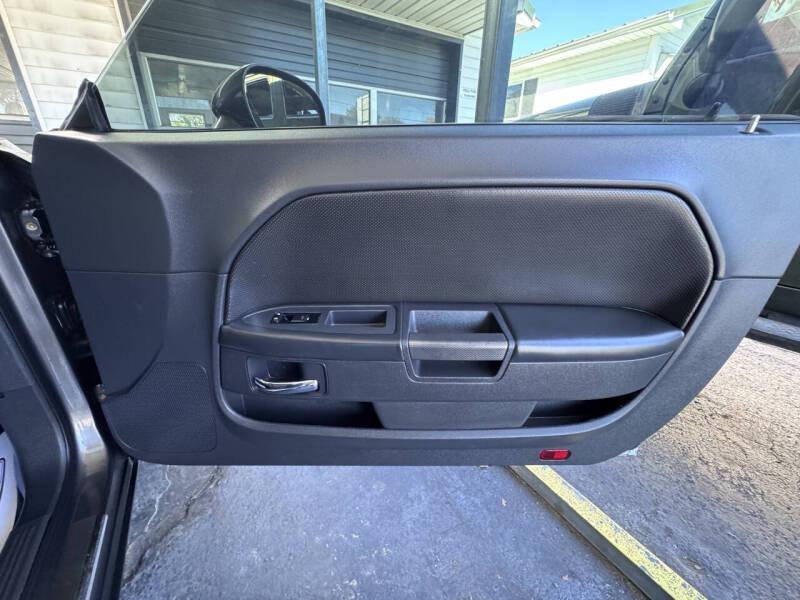 2013 Dodge Challenger R/T Plus