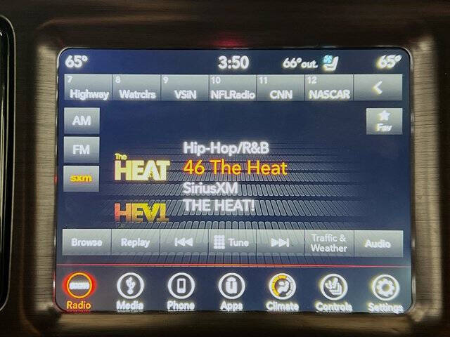 2018 Dodge Challenger SXT Plus